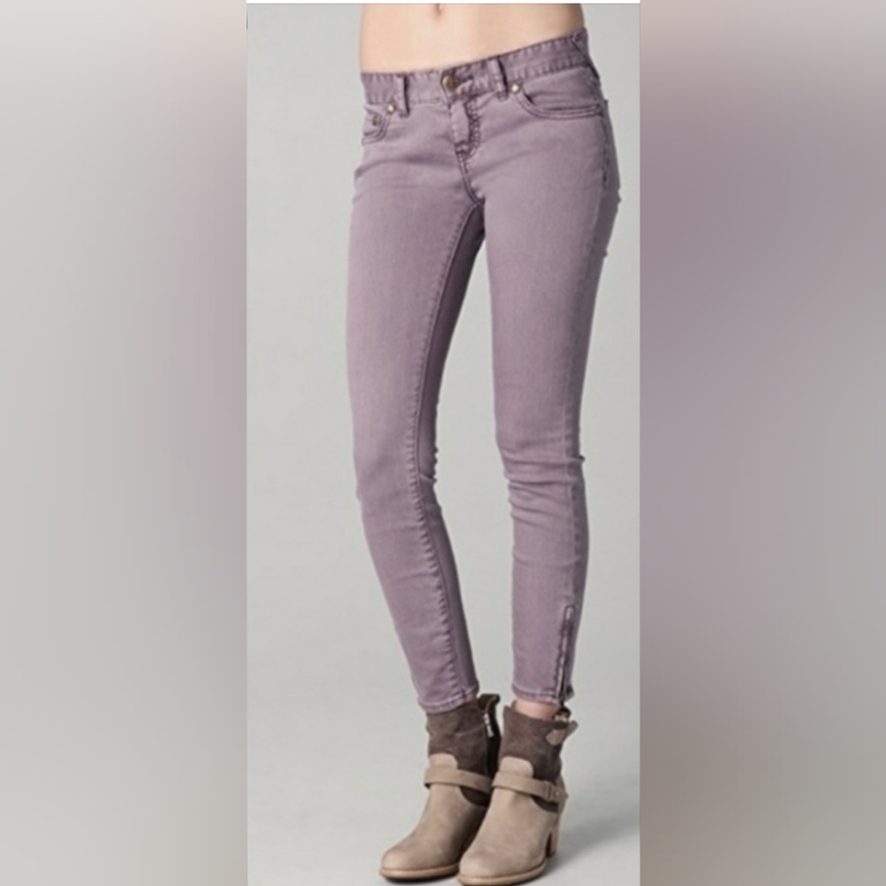 Free People Purple Millennium Skinny Jeans Size 30